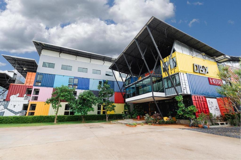 קון קאן Qbix Hotel מראה חיצוני תמונה