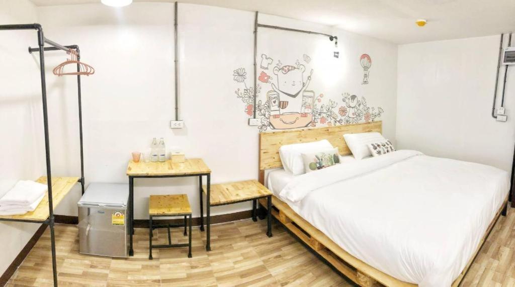 קון קאן Qbix Hotel מראה חיצוני תמונה