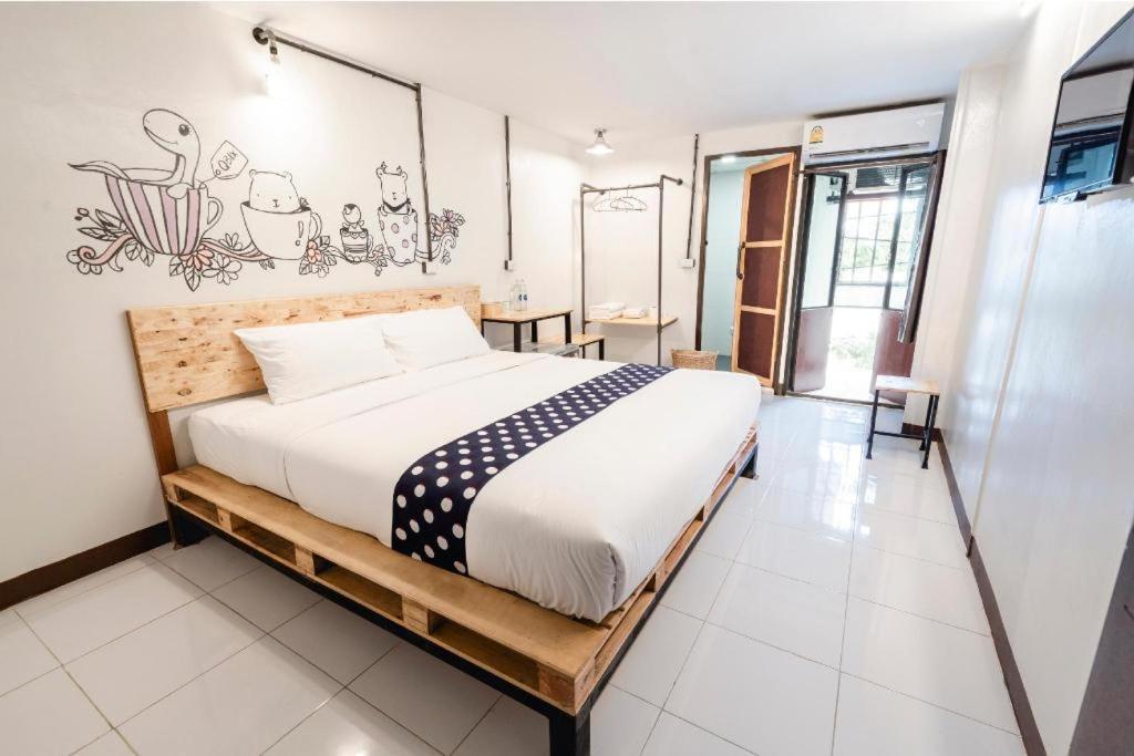 קון קאן Qbix Hotel מראה חיצוני תמונה